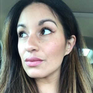 Meet your Posher, Myriam